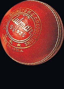 Gunn & Moore Clubman Cricketball