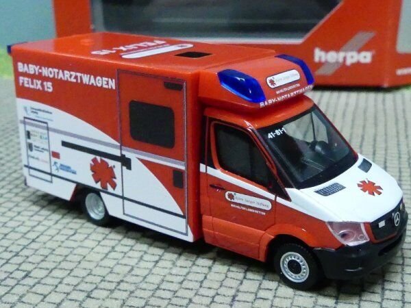 Herpa MAN TGX XLX Wechsellader-LKW Rescue Kassel/Umweltschutz (095952)