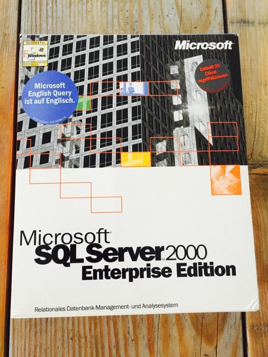 Microsoft SQL 2000 Server Enterprise - incl. 25 clients (German) (PC) (810-00592)