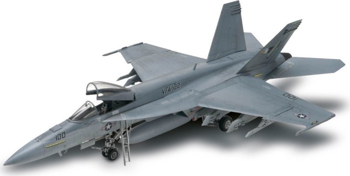 Revell F/A-18E Super Hornet (15850)
