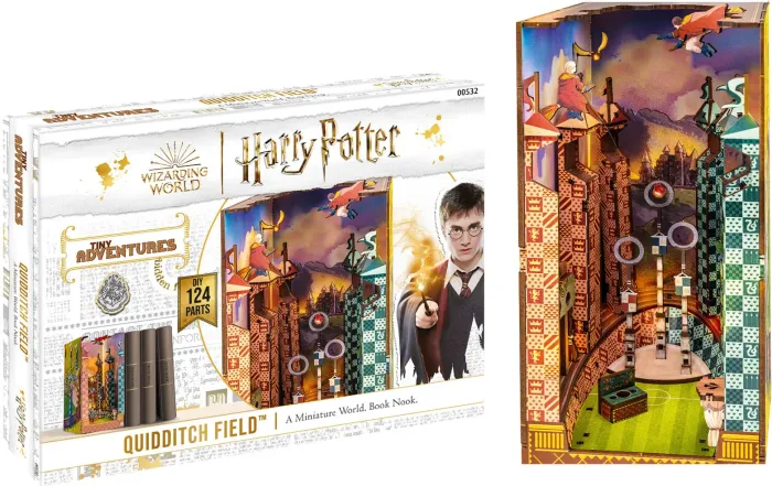 Revell Tiny Adventures - Book Nook Harry Potter Quidditch Field (00532)