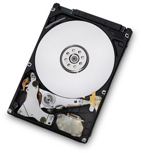 HGST Travelstar 5K750 750GB, 512e / 2.5" / SATA 3Gb/s (0J11563 / HTS547575A9E384)