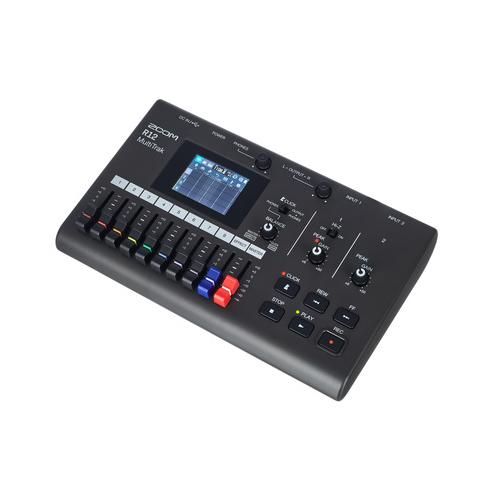 Zoom R12