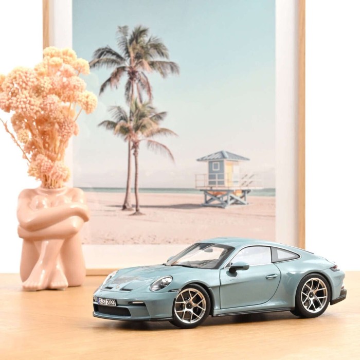 Norev Porsche 911 S/T 2023 Bleu Meissen (187470)