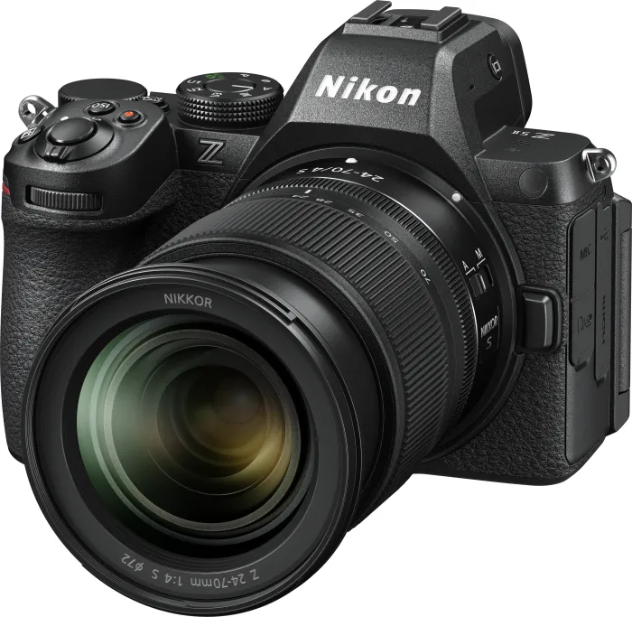 Nikon Z 5II mit Objektiv Z 24-70mm 4.0 S (VOA170K001)