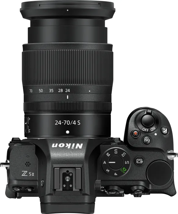 Nikon Z 5II mit Objektiv Z 24-70mm 4.0 S (VOA170K001)