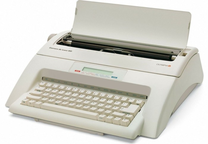 Olympia Carrera de Luxe MD typewriter (252661001)