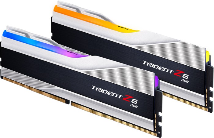 G.Skill Trident Z5 RGB silber DIMM Kit 32GB, DDR5-7200, CL34-45-45-115, on-die ECC (F5-7200J3445G16GX2-TZ5RS)